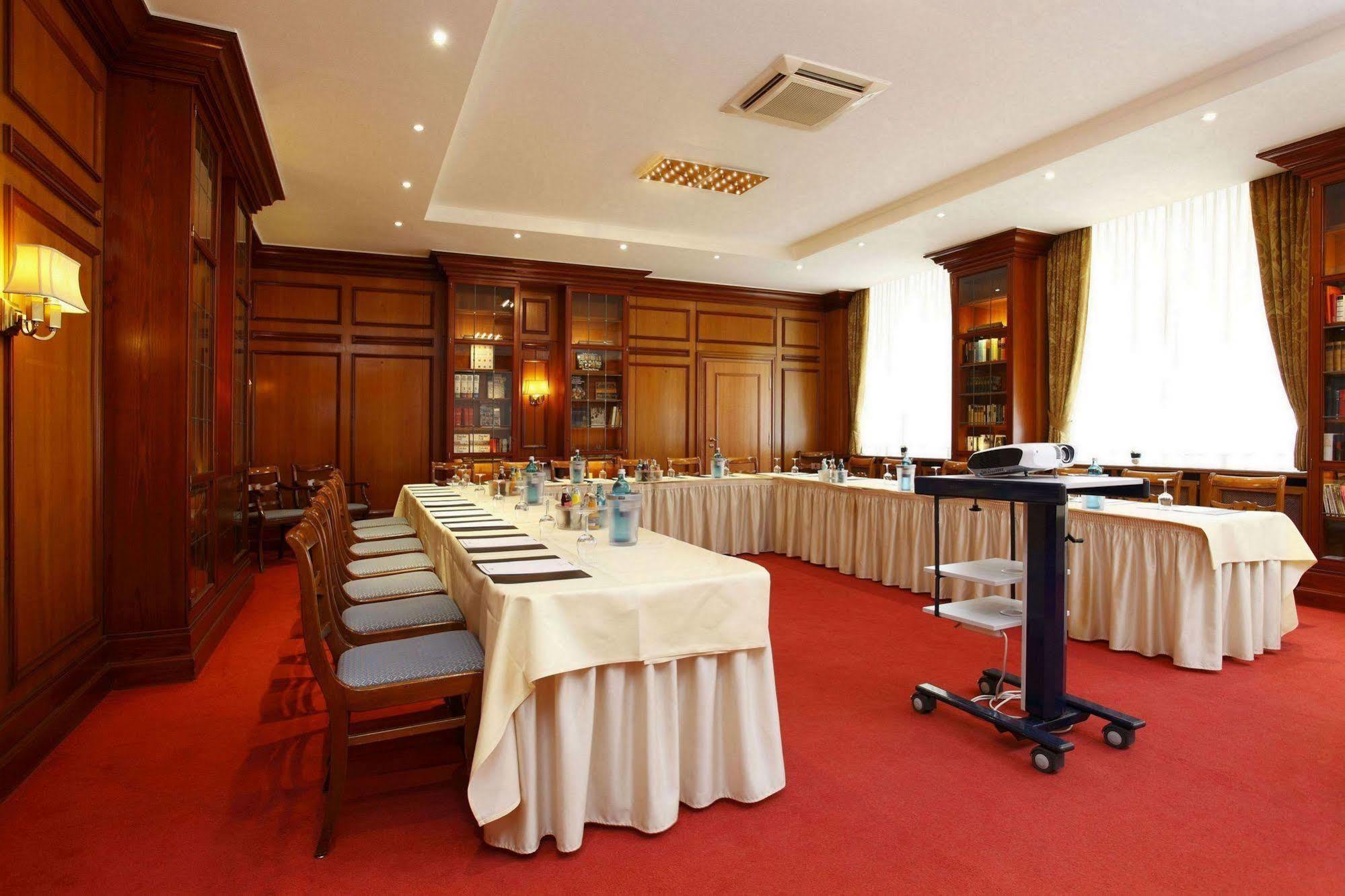 Schlosshotel Карлсруе Екстер'єр фото