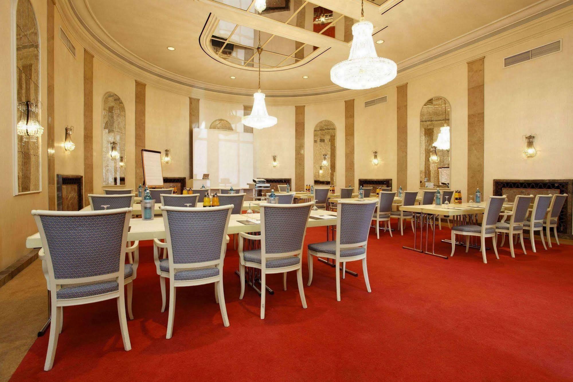 Schlosshotel Карлсруе Екстер'єр фото